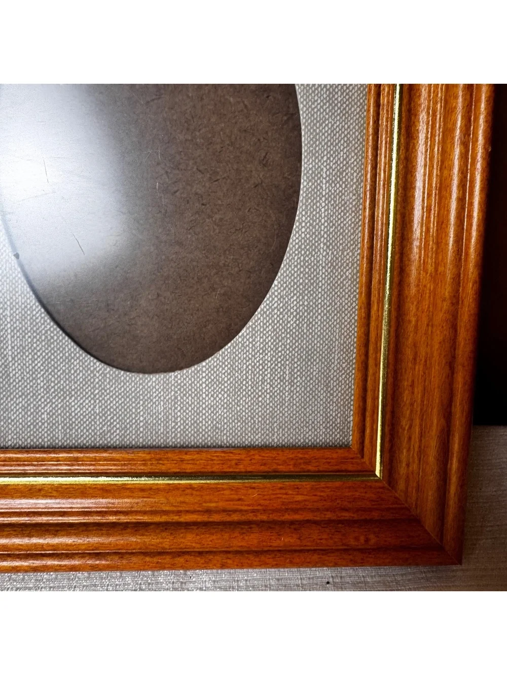 Vintage Triple Oval Photo Frame 20 x 11.5, Wood Tone Collage Frame w/ Plexiglass